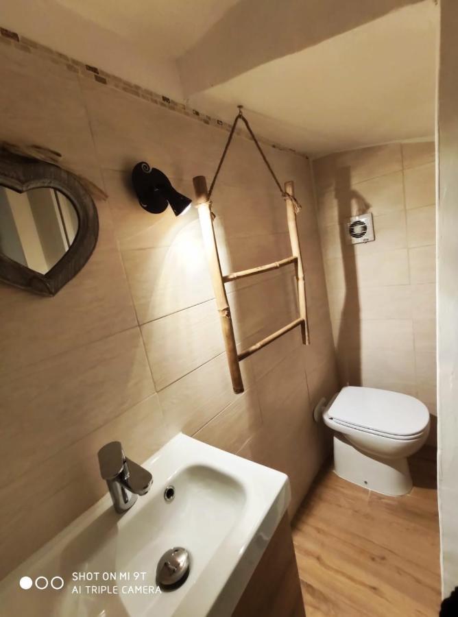 Minu Apartment กาเอตา ภายนอก รูปภาพ