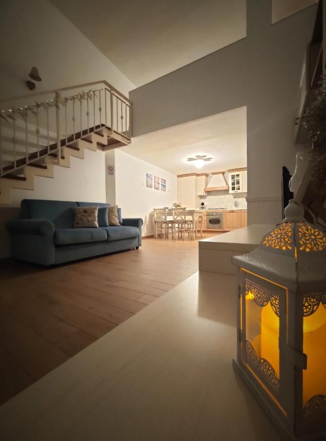 Minu Apartment กาเอตา ภายนอก รูปภาพ